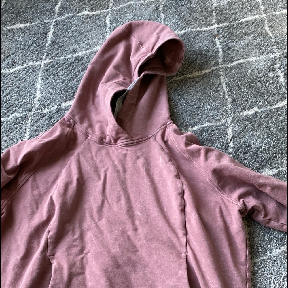 Lululemon hoodie-NEVER BEEN WORN